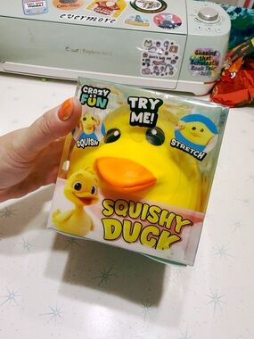 Jumbo Squishy Duck: viral tik tok squishy.